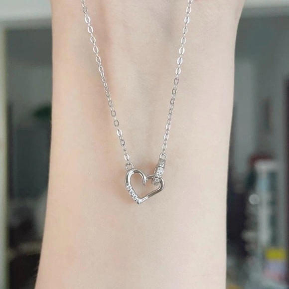 Sterling Silver Heart Charm Pendant Necklace, 17inch New - Picture 4 of 10